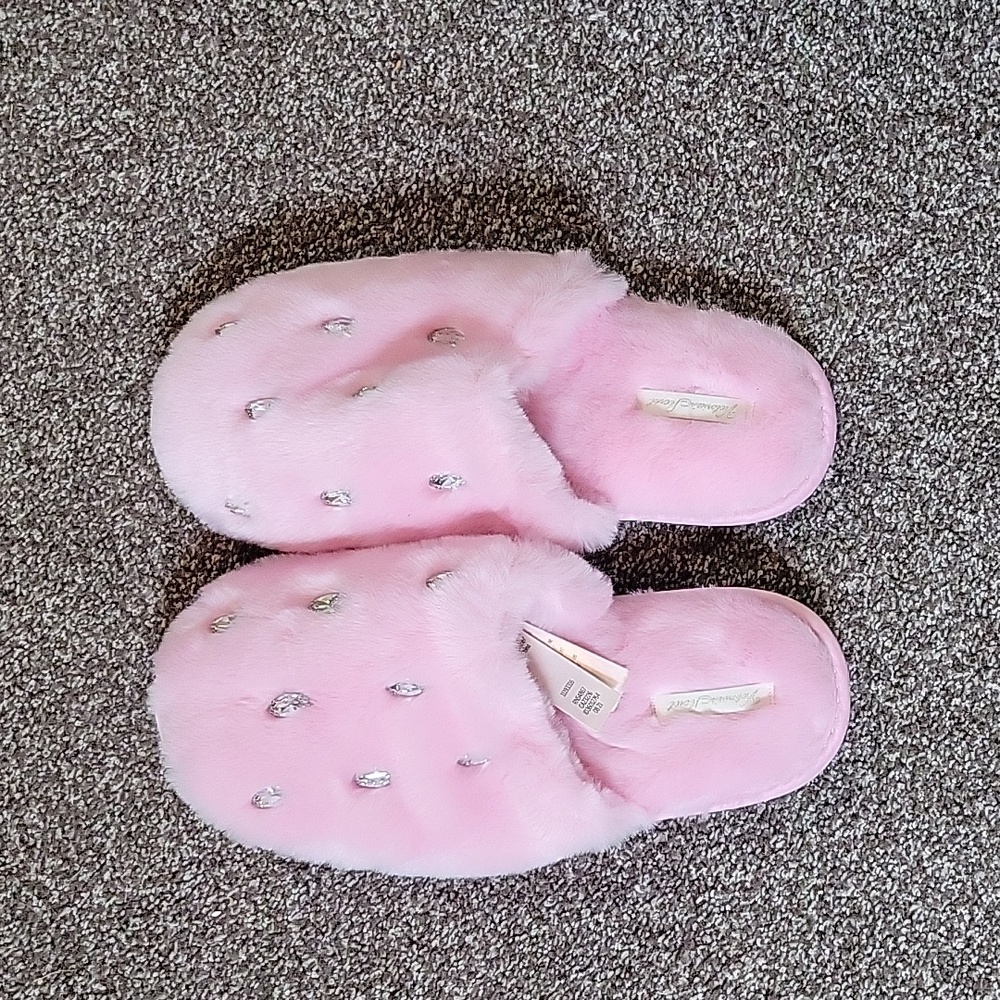 Victoria's Secret Pink Slippers